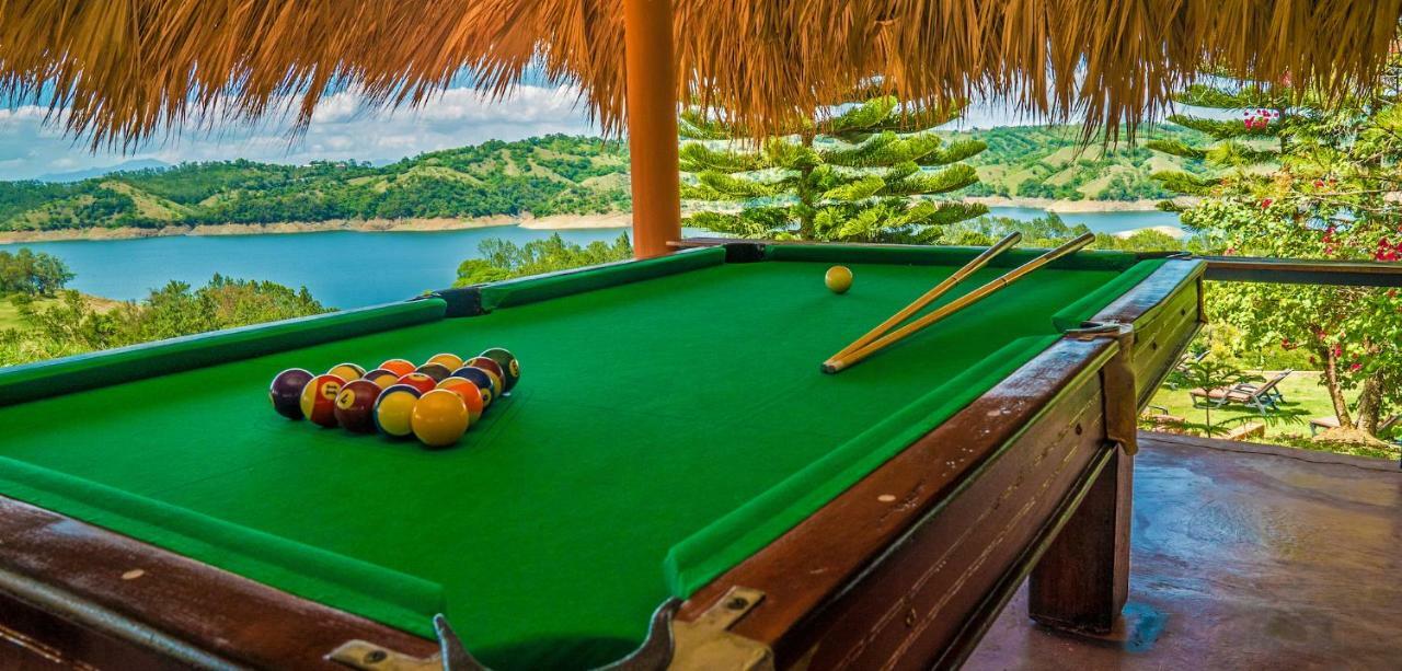 Villas Del Lago Lake Resort And Campground Yaque Arriba エクステリア 写真