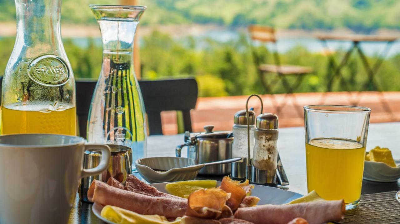 Villas Del Lago Lake Resort And Campground Yaque Arriba エクステリア 写真